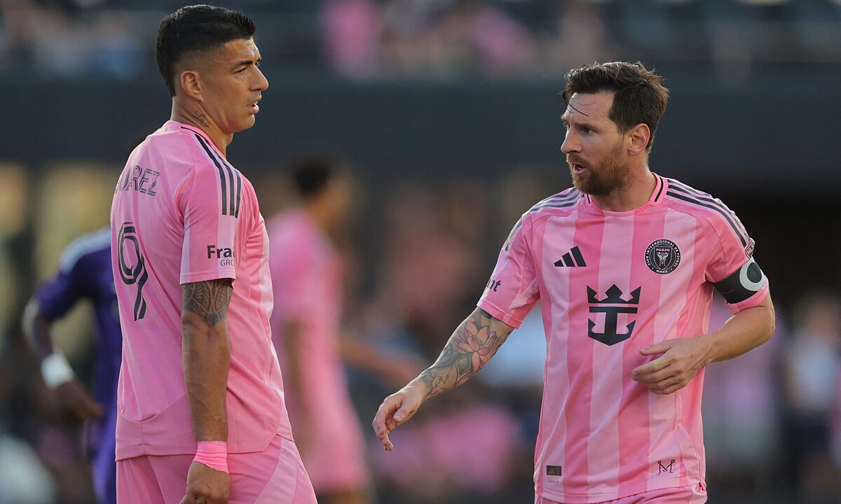 RR88 Việt Nam: Suarez ca ngợi Messi có ‘bộ não nhanh hơn đôi chân’ - hình ảnh - rr88slot.vip RR88 Việt Nam: Suarez ca ngợi Messi có ‘bộ não nhanh hơn đôi chân’ - hình ảnh - rr88slot.vip