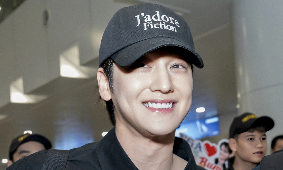 RR88 eSports đồng hành cùng fan Việt đón Kim Bum tại Hà Nội - hình ảnh - rr88slot.vip RR88 eSports đồng hành cùng fan Việt đón Kim Bum tại Hà Nội - hình ảnh - rr88slot.vip