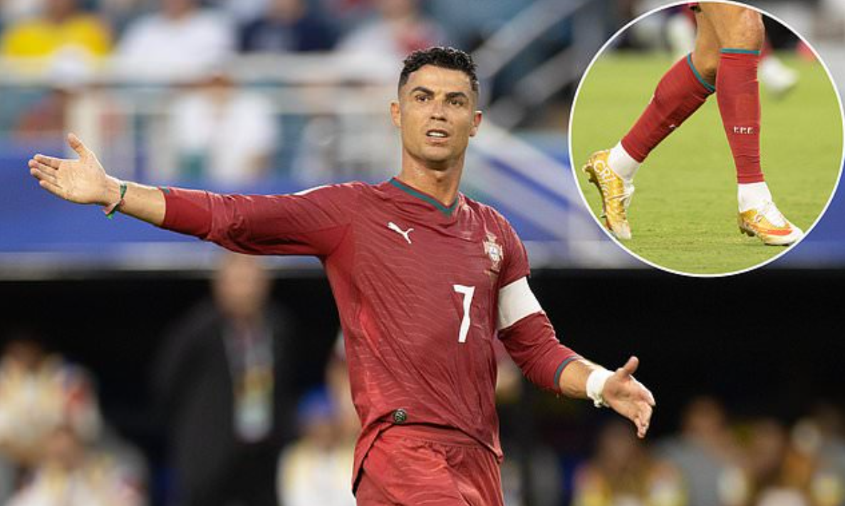 Ronaldo đổi giày giữa trận: Chi tiết gây chú ý từ trận hòa Colombia - hình ảnh - rr88slot.vip Ronaldo đổi giày giữa trận: Chi tiết gây chú ý từ trận hòa Colombia - hình ảnh - rr88slot.vip