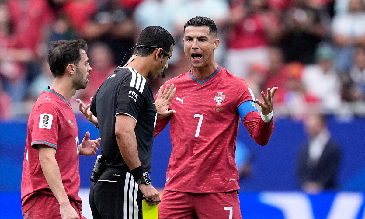 Ronaldo Bị Chấm Điểm Thấp Nhất Trận Ra Quân World Cup 2026 - hình ảnh - rr88slot.vip Ronaldo Bị Chấm Điểm Thấp Nhất Trận Ra Quân World Cup 2026 - hình ảnh - rr88slot.vip