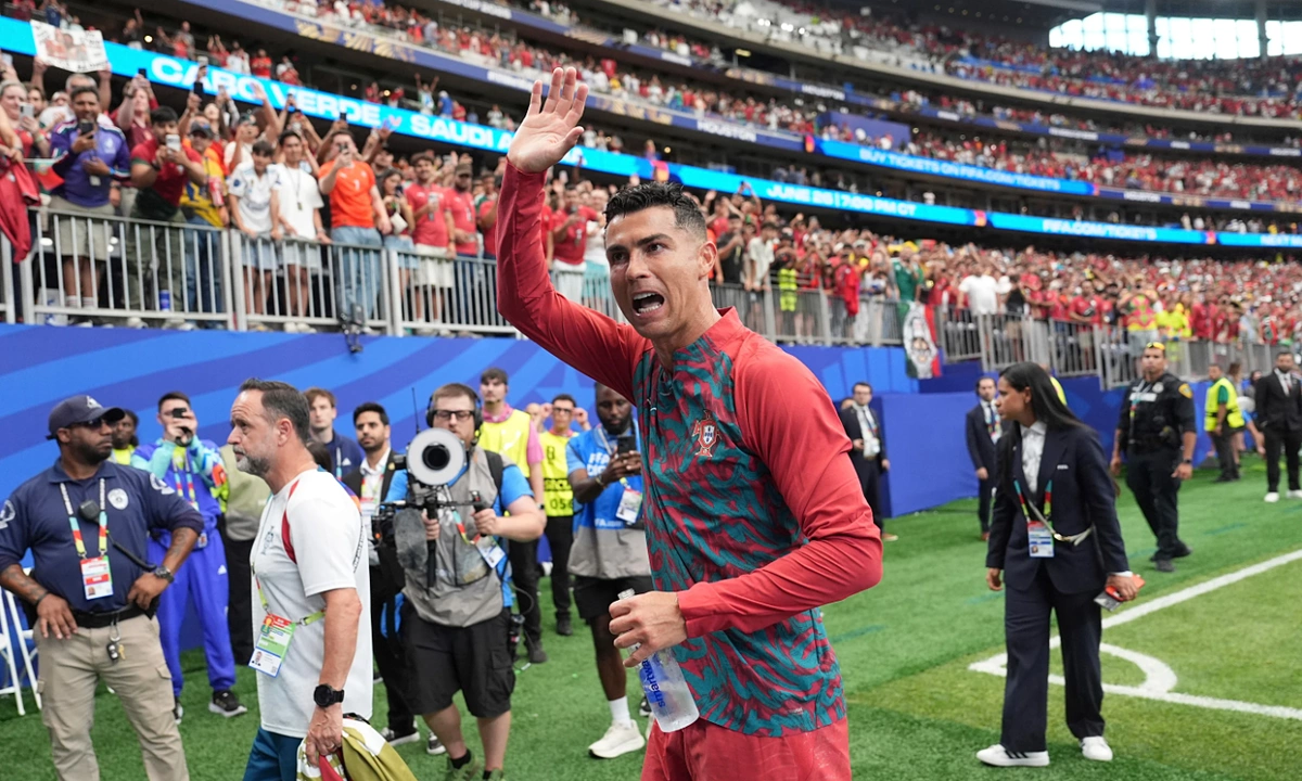 RR88 cược thể thao: Ronaldo mong gặp Messi ở chung kết World Cup 2026 - hình ảnh - rr88slot.vip RR88 cược thể thao: Ronaldo mong gặp Messi ở chung kết World Cup 2026 - hình ảnh - rr88slot.vip
