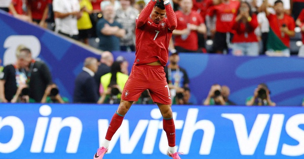 RR88 hỗ trợ 24/7: Ronaldo và động lực từ hoài nghi tại World Cup 2026 - hình ảnh - rr88slot.vip RR88 hỗ trợ 24/7: Ronaldo và động lực từ hoài nghi tại World Cup 2026 - hình ảnh - rr88slot.vip