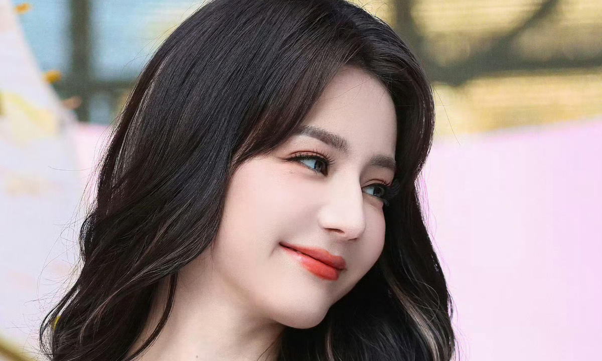 Địch Lệ Nhiệt Ba ‘mọng như đào’ trong thiết kế Việt, RR88 chia sẻ cách săn thưởng tân thủ +58K - hình ảnh - rr88slot.vip Địch Lệ Nhiệt Ba ‘mọng như đào’ trong thiết kế Việt, RR88 chia sẻ cách săn thưởng tân thủ +58K - hình ảnh - rr88slot.vip