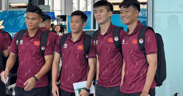 RR88 cược bóng đá: Đội tuyển Việt Nam sang Hàn Quốc chuẩn bị AFF Cup 2026 - hình ảnh - rr88slot.vip RR88 cược bóng đá: Đội tuyển Việt Nam sang Hàn Quốc chuẩn bị AFF Cup 2026 - hình ảnh - rr88slot.vip