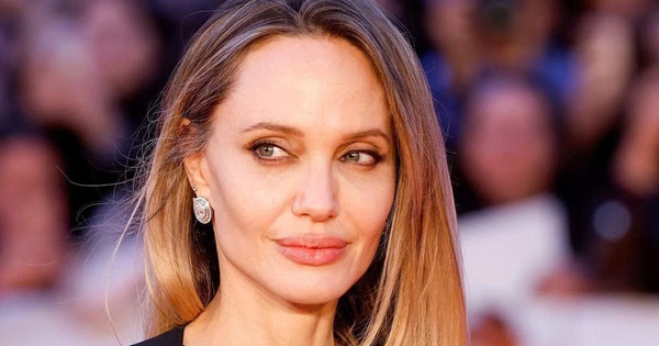 Angelina Jolie kiên quyết bảo vệ quyền riêng tư tài chính giữa tranh chấp với Brad Pitt - hình ảnh - rr88slot.vip