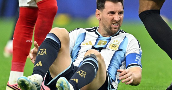 Argentina đặt quá nhiều gánh nặng lên vai Messi: Thiên tài cũng có lúc mệt!: góc nhìn mới cho người chơi Việt - hình ảnh - rr88slot.vip Argentina đặt quá nhiều gánh nặng lên vai Messi: Thiên tài cũng có lúc mệt!: góc nhìn mới cho người chơi Việt - hình ảnh - rr88slot.vip